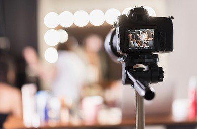 广告宣传片制作场景的布光应该怎样处理